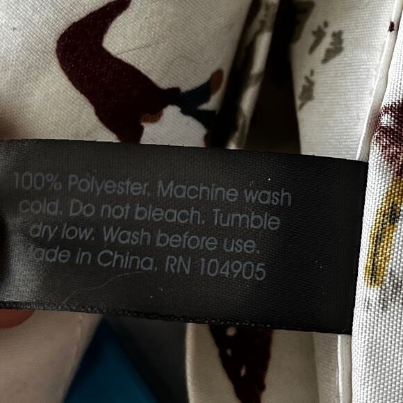 Cynthia Rowley gnomes mushrooms twin flat sheet - Picture 3 of 5